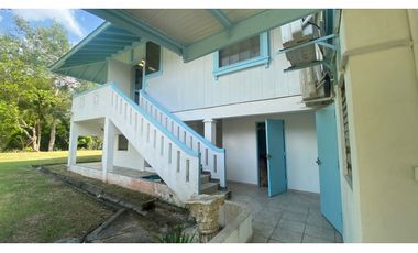 Se vende casa reformada en Corozal (Ancón)