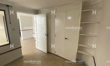 casa en arriendo en san joaquín. Cod A68327