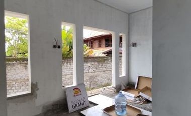 RUMAH SIAP HUNI DI KAWASAN ELIT JIMBARAN BALI HARGA UNDER 2 M