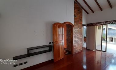 ARRIENDO de CASAS en MANIZALES