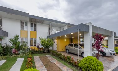 EN VENTA CASA CONDOMINIO 180 M2 EN EL CASTILLO. Cod V11053