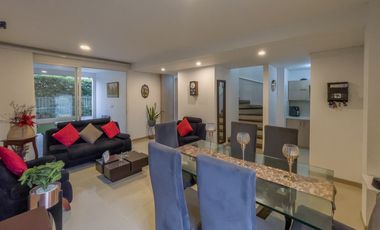 EN VENTA CASA CONDOMINIO 180 M2 EN EL CASTILLO. Cod V11053