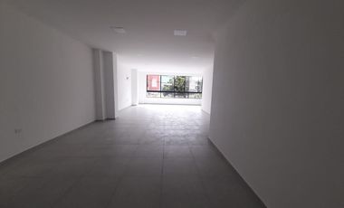 local en arriendo en manrique central 1. Cod A60339