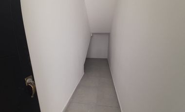 local en arriendo en manrique central 1. Cod A60339