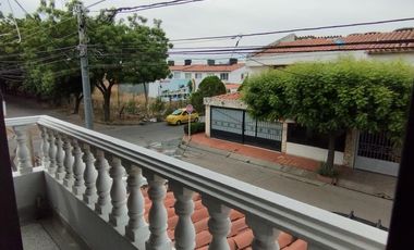 casa en venta en ceiba. Cod V1311