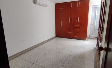 casa en venta en ceiba. Cod V1311