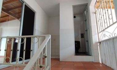 casa en venta en ceiba. Cod V1311