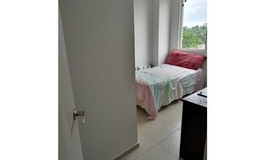 SE VENDE APARTAMENTO EN VISTA DEL ROCIO EN VILLA ZAITA!!!!!