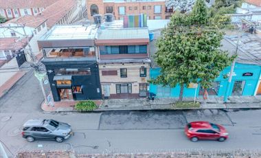 casa en arriendo en santa barbara alta-usaquén. Cod A121133036