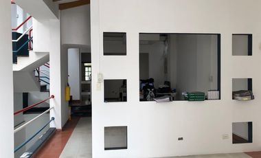 casa en arriendo en el peñón. Cod A623