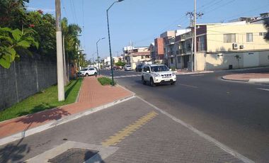 VENTA CASA 2 PLANTAS EN ENTRERIOS CERCA GARITA PARQUE HISTORICO