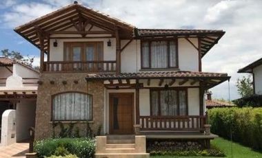 SE CONSTRUYE CASAS DE CAMPO EN COSTA SIERRA Y ORIENTE
