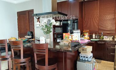 Rumah Lux Kolam Renang Di Gegerkalong Bandung Kota