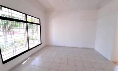 casa en arriendo en el porvenir. Cod A83202