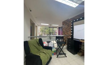 Traspaso de Salón de Belleza en Plaza Comercial en San Francisco(MM)