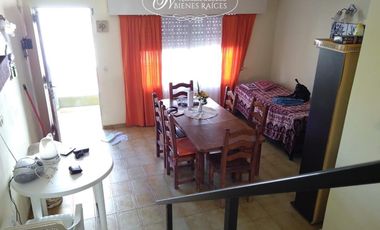 departamento tipo Duplex 4 Ambientes Villa Gesell 2 cuadras del mar- amueblado