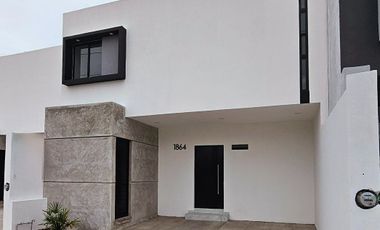 Casa 3 recámaras en zona norte de Colima !