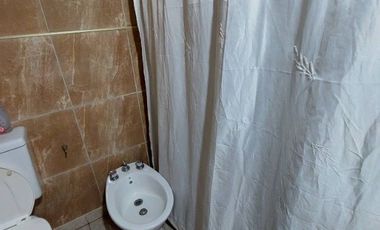 Casa en venta de 2 dormitorios c/ cochera en Santa Clara del Mar