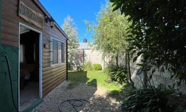 Casa en venta de 2 dormitorios c/ cochera en Santa Clara del Mar