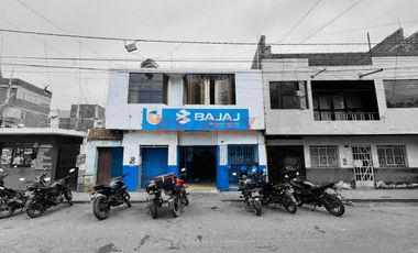 Venta De Casa En Av Santa Cerca De Upn Con Local Comercial Y Departamento