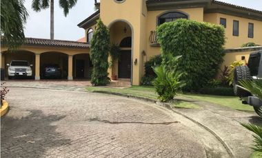VENTA CASA COSTA DEL ESTE RESIDENCIAL ANTIGUA