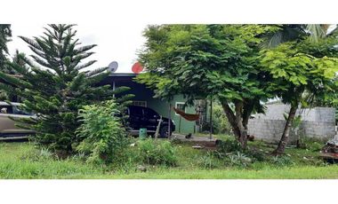 VENDO CASA EN ESQUINA 554M2 SAN ISIDRO PASO CANOAS
