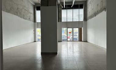 SE ALQUILA LOCAL EN VIA ESPAÑA 145mt2