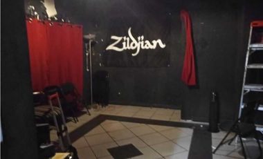 ALQUILO CASA PARA USO COMERCIAL AV CUBA 400M2