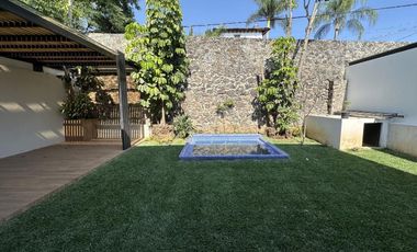 Casa en Fraccionamiento en Rancho Cortes Cuernavaca - ROQ-1175-Fr
