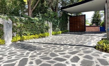 Casa en Fraccionamiento en Rancho Cortes Cuernavaca - ROQ-1175-Fr