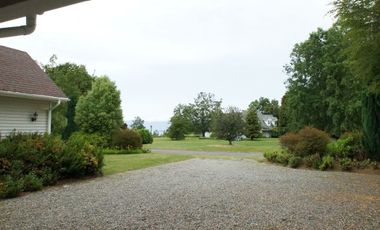 Hermosa Casa de veraneo,   Bahía Coique, Lago Ranco