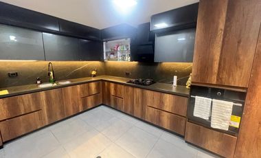 VENTA DE CASA EN BUCARAMANGA BARRIO LA FLORESTA REFORMADA. Cod V11465