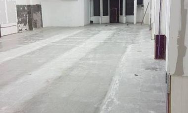 LOCAL COMERCIAL VARIOS RUBOS 237M2 CUBIERTOS