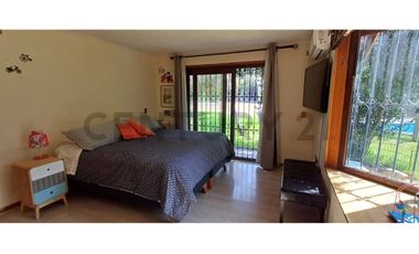Parcela en Batuco con Casa Estilo Chilena 4D y 3B