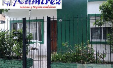 Casa Con Departamento y Local En Venta - Moreno Centro