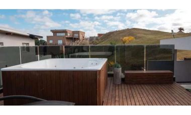 CASA EN VENTA COSTA ESMERALDA - DEPORTIVO 292 MINIMALISTA MODERNA