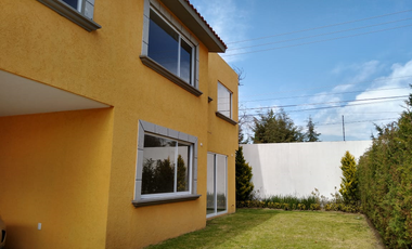 Casa  en  venta  Metepec