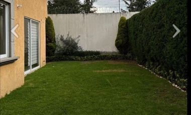 Casa  en  venta  Metepec