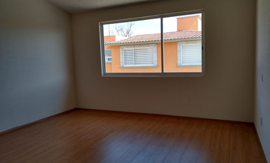 Casa  en  venta  Metepec