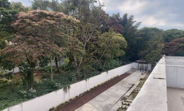 Venta casa en Coatepec cerca de plaza cristal.