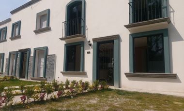 Venta casa en Coatepec cerca de plaza cristal.