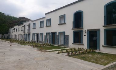 Venta casa en Coatepec cerca de plaza cristal.