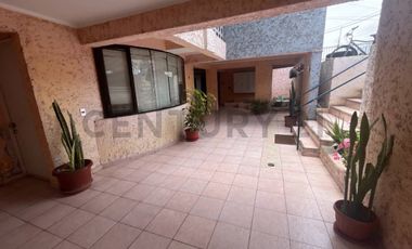 Se arrienda amplio Dpto. 1 D Jardines del sur amoblado