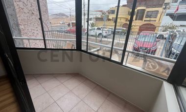 Se arrienda amplio Dpto. 1 D Jardines del sur amoblado