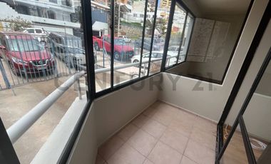 Se arrienda amplio Dpto. 1 D Jardines del sur amoblado