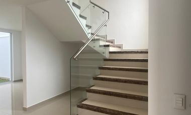 casa en arriendo en bocono. Cod A4869