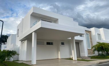 casa en arriendo en bocono. Cod A4869
