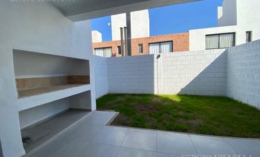 DUPLEX | 3 dormitorios | C/cochera | Miradores de Manantiales II