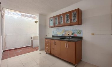 apartamento en venta en la campiÑa nuevo escobal. Cod V28320