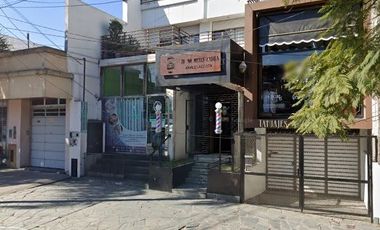 Venta Edificio comercial, 2 locales, cancha pádel, departamento